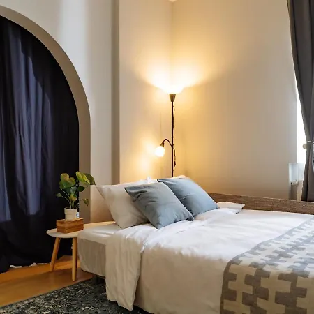 Double Near Cismigiu Park Bukarest