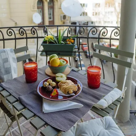 Double Near Cismigiu Park Bucharest