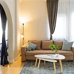 Apartament Double Near Cismigiu Park Bucureşti